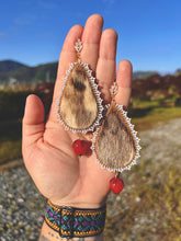 Load image into Gallery viewer, Wild Ma̱guul - wild strawbs