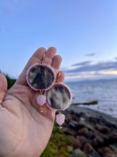 Load image into Gallery viewer, Pink Raspberry Cotton Candy - Naasü (trailing raspberries)
